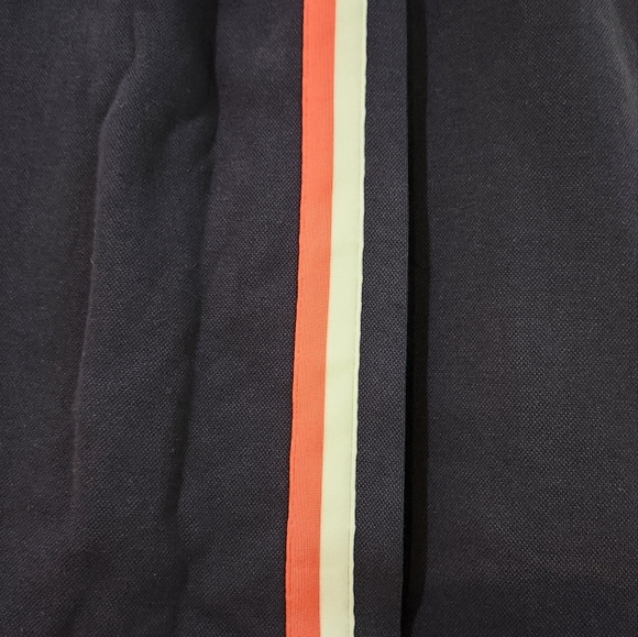 Women's Talbots Navy Skort, Size L - Picture 6 of 9